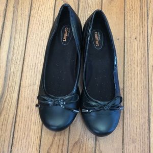Non slip ballet flats